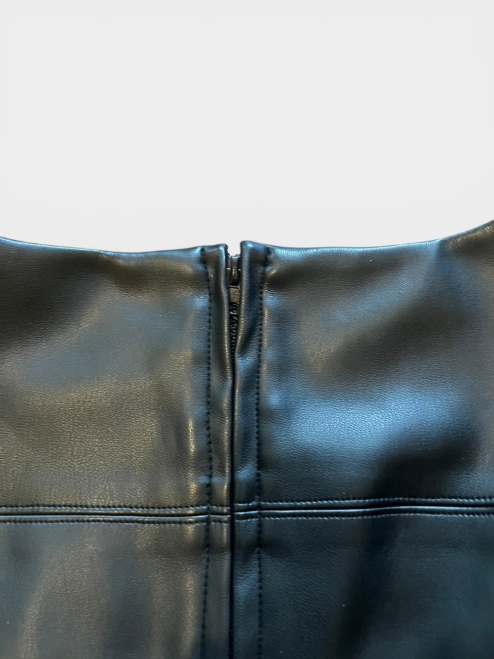 NWT En Saison Black Vegan Leather Puff Sleeve Mini Dress Size Small Chic Goth - Picture 5 of 10